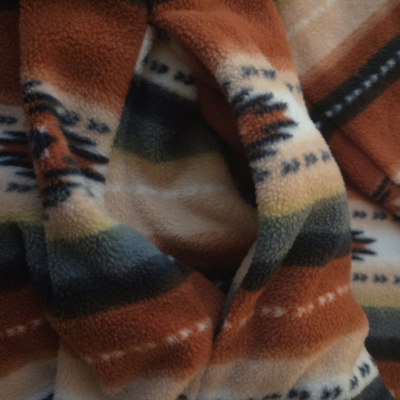 Cotton And Rye Oufitters - Womens Aztec Quarter Zip Fleece - Picture 3 of 6